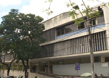 Despachantes reclamam de falhas no sistema do Detran e atraso de serviços em BH