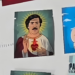 Foto de Pablo Escobar vestido de Jesus Cristo estampa embalagem de maconha apreendida em MG