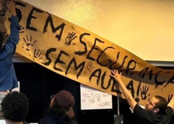 VÍDEO: Homem é preso após importunar estudante no Campus Pontal da UFU, e universitários protestam por segurança