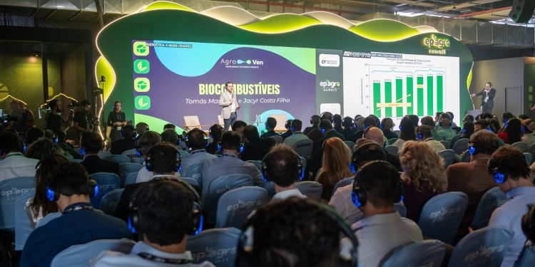 Cooxupé participa do EP Agro Summit 2026 e acompanha tendências do agronegócio